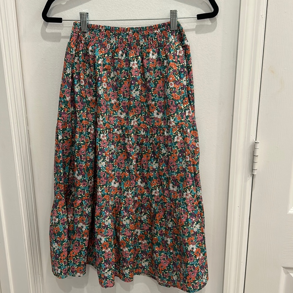 Calista Aline Ruffle Floral Smocked Skirt Size Small